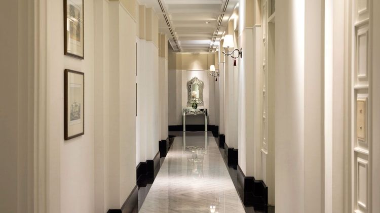 Room Corridor